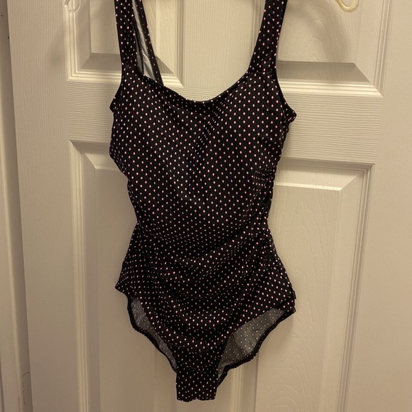 Reebok 1 piece swimsuit. Newer worn only to try on - great condition. - Picture 3 of 7
